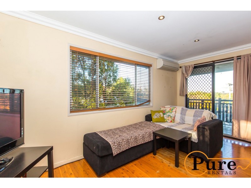 42 Aralia Street, Ferny Hills QLD 4055