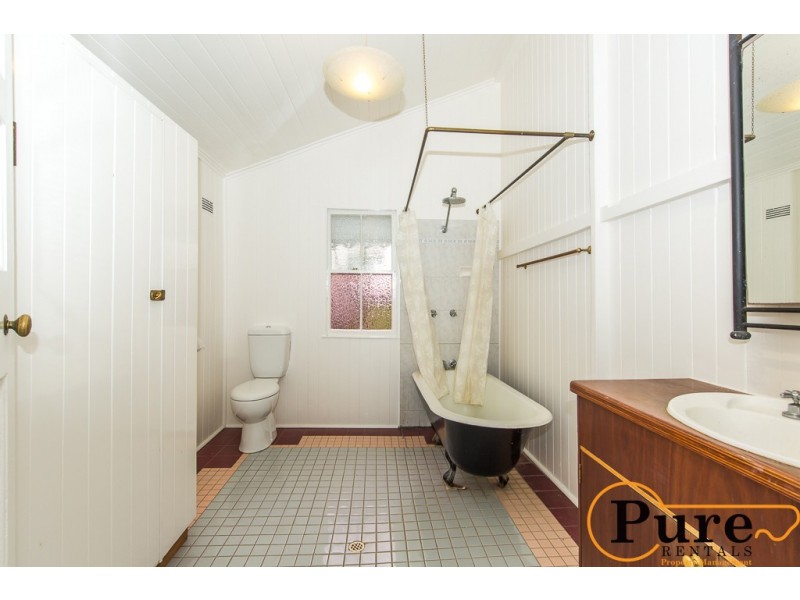 21 Aylesford Street, Annerley QLD 4103