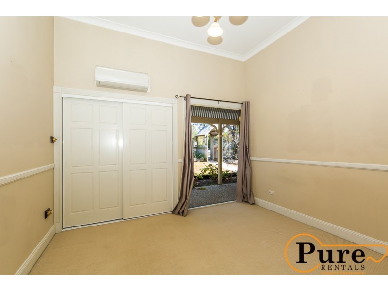 195 Discovery Drive, Helensvale QLD 4212