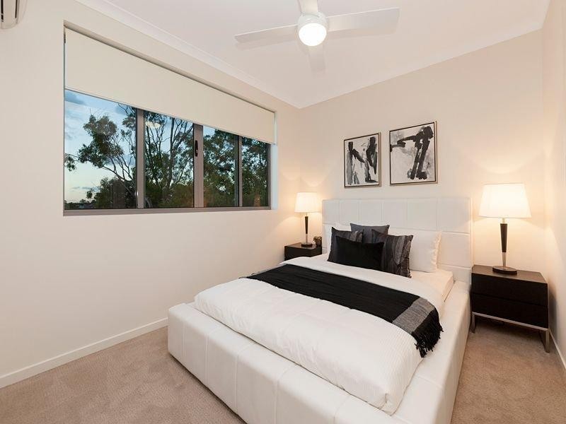 11/36 Weston Street, Coorparoo QLD 4151