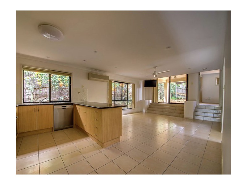 95 Opossum Circuit, Springfield Lakes QLD 4300