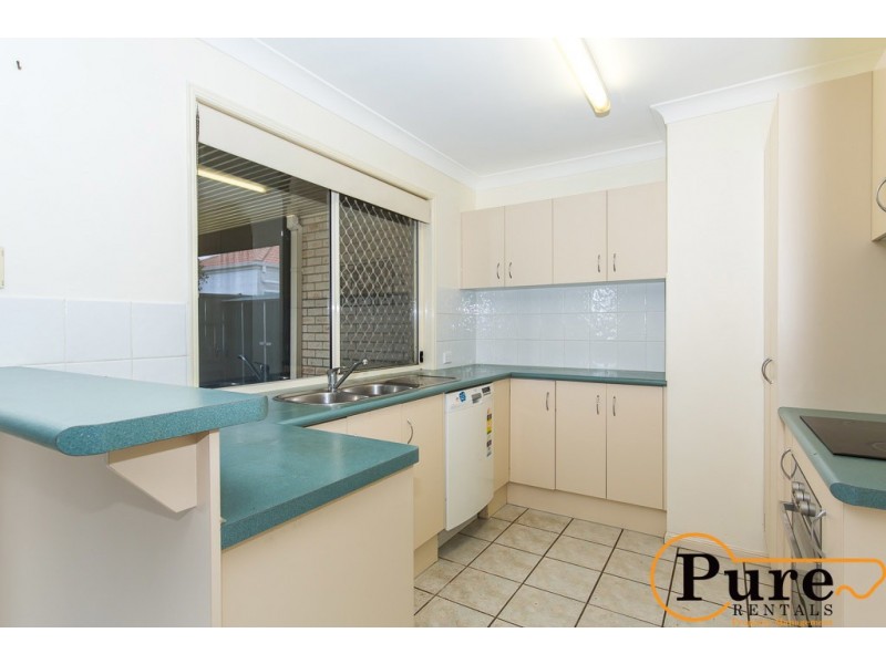 12 Wivenhoe Place, Runcorn QLD 4113