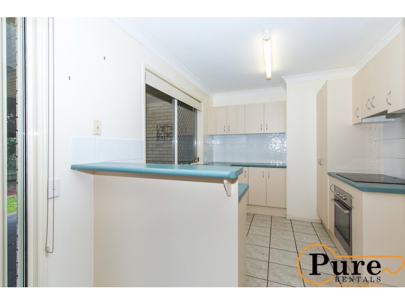 12 Wivenhoe Place, Runcorn QLD 4113