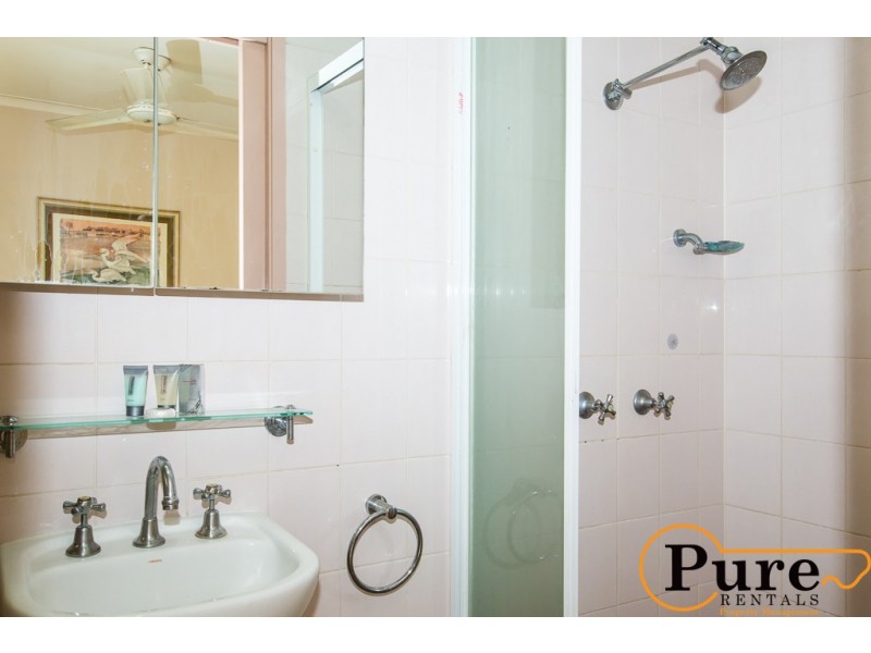 42/2 Waverley Road, Taringa QLD 4068