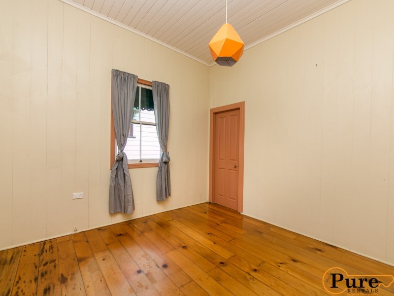 54 Vale Street, Kelvin Grove QLD 4059