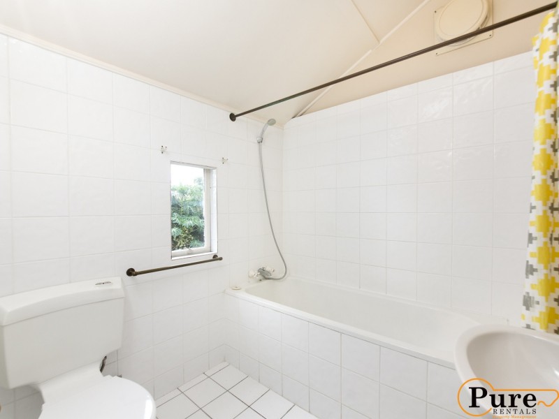 54 Vale Street, Kelvin Grove QLD 4059