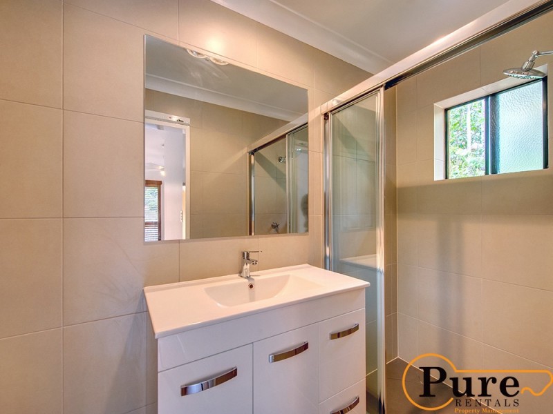 3/11 Vincent Street, Indooroopilly QLD 4068