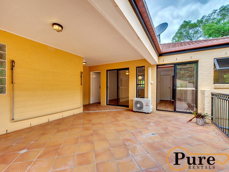 3/11 Vincent Street, Indooroopilly QLD 4068