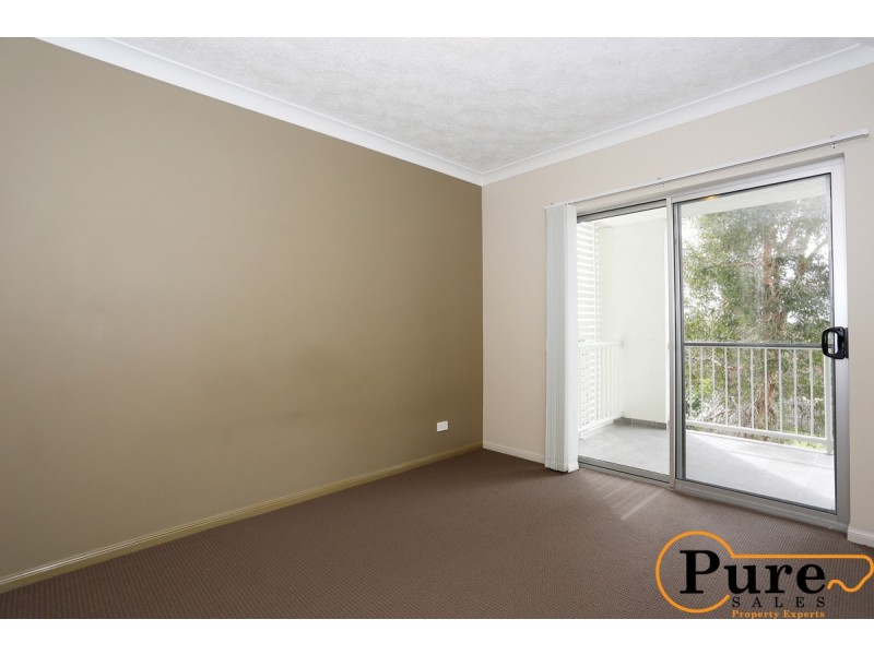 13/14 Le Grand Street, Macgregor QLD 4109
