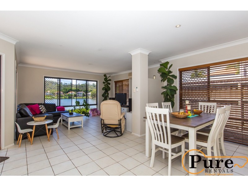 7 Palmyra Court, Burleigh Waters QLD 4220