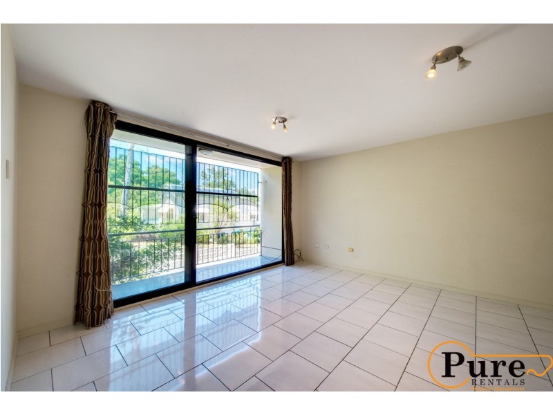 3/16 Wilkins Street East, Annerley QLD 4103