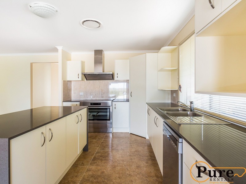 280 Warwick Road, Churchill QLD 4305