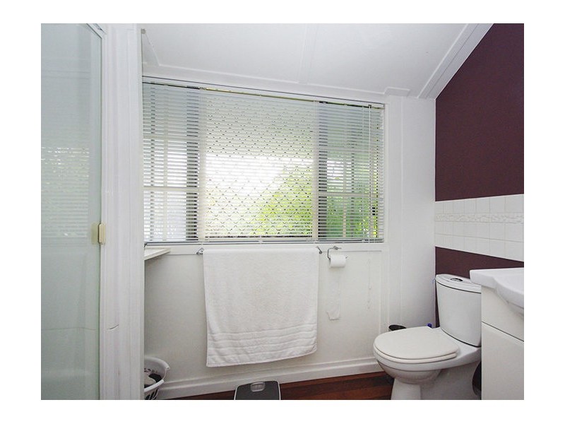 16 Sword Street, Woolloongabba QLD 4102