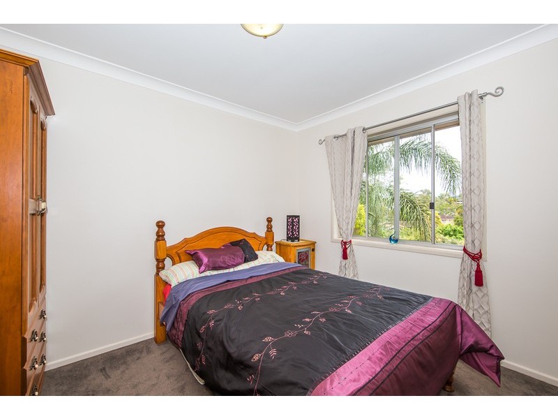 35 Barney Street, Arana Hills QLD 4054