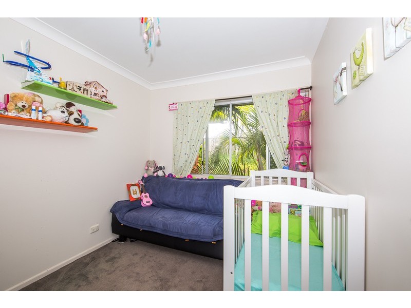 35 Barney Street, Arana Hills QLD 4054