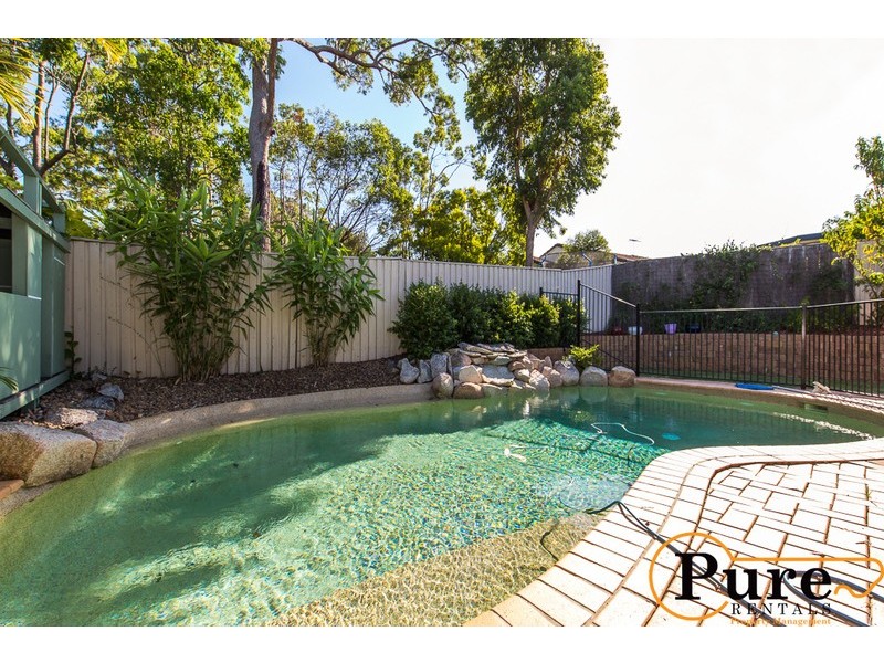 22 Matthews Way, Wakerley QLD 4154