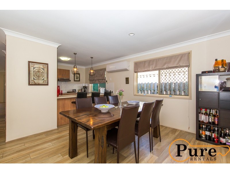 22 Matthews Way, Wakerley QLD 4154