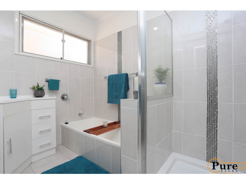 26 Rymer Street, Carina QLD 4152