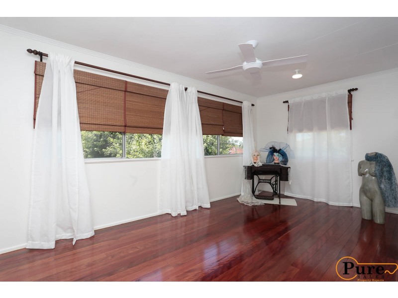 26 Rymer Street, Carina QLD 4152