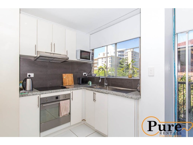 4/67 Macquarie Street, St Lucia QLD 4067