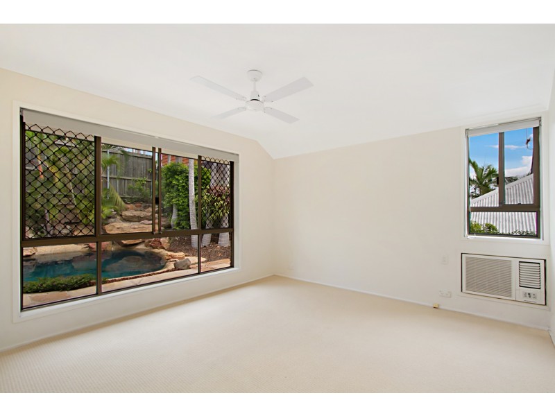 38 Nankoor Street, Chapel Hill QLD 4069