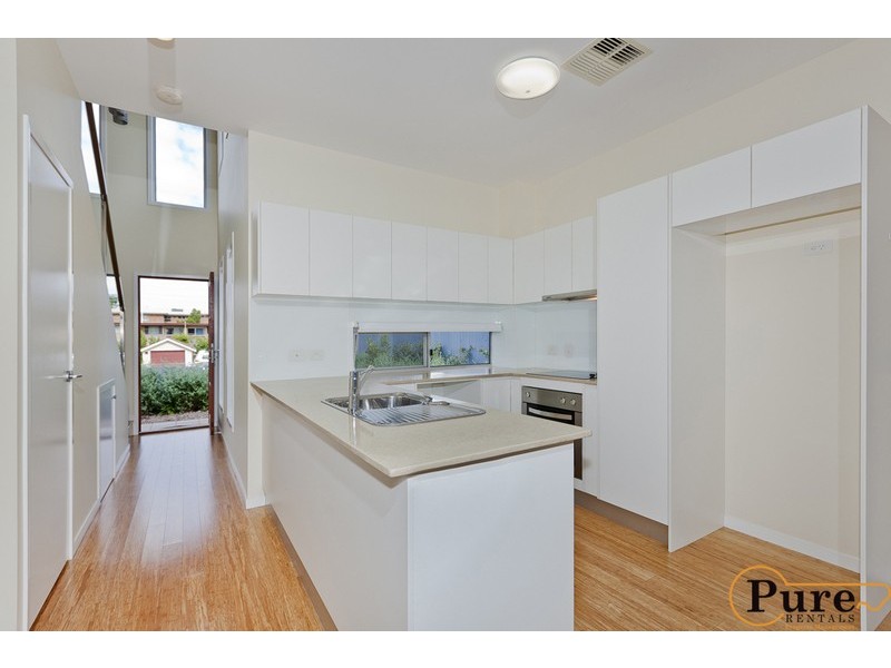 3/18 Ward Street, Indooroopilly QLD 4068