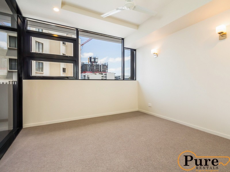 2016/9 Edmondstone Street, West End QLD 4101