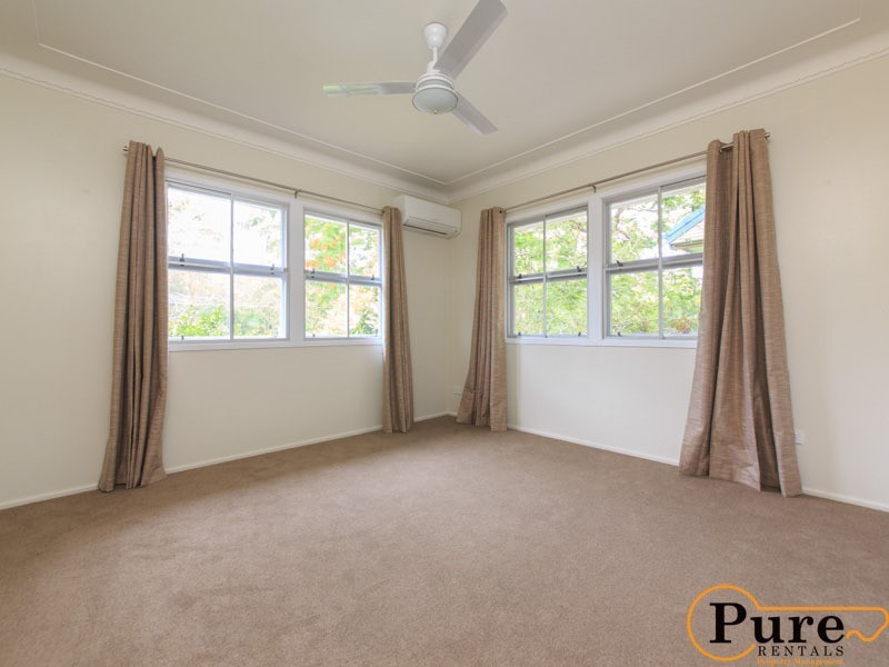 127 Weller Road, Tarragindi QLD 4121