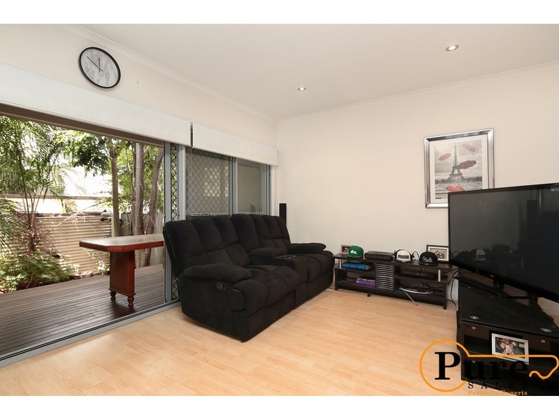 4/100 Bride Street, Wynnum QLD 4178