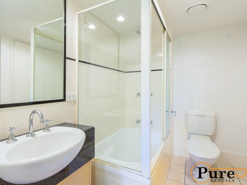 72/163 Sydney Street, New Farm QLD 4005