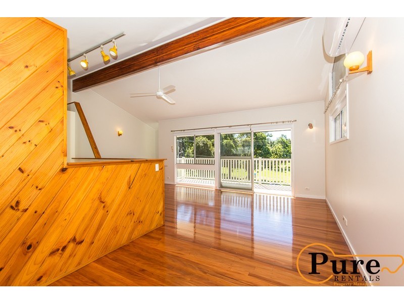 29 Moorfields Street, Fig Tree Pocket QLD 4069