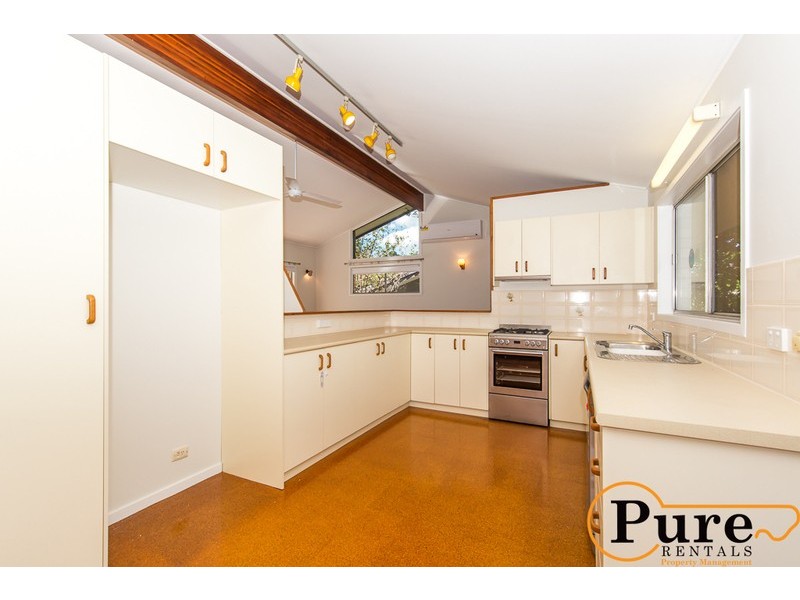 29 Moorfields Street, Fig Tree Pocket QLD 4069