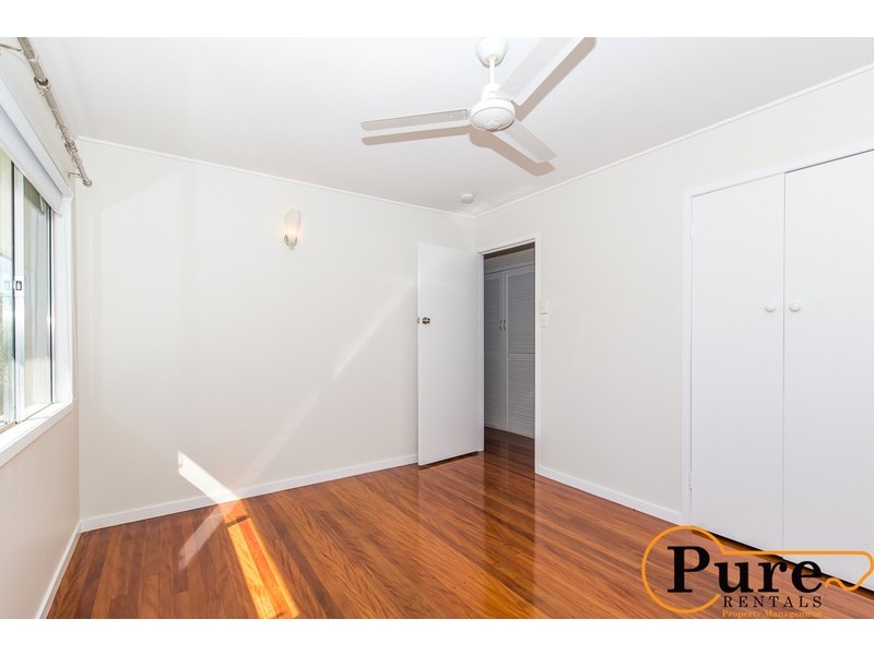 29 Moorfields Street, Fig Tree Pocket QLD 4069