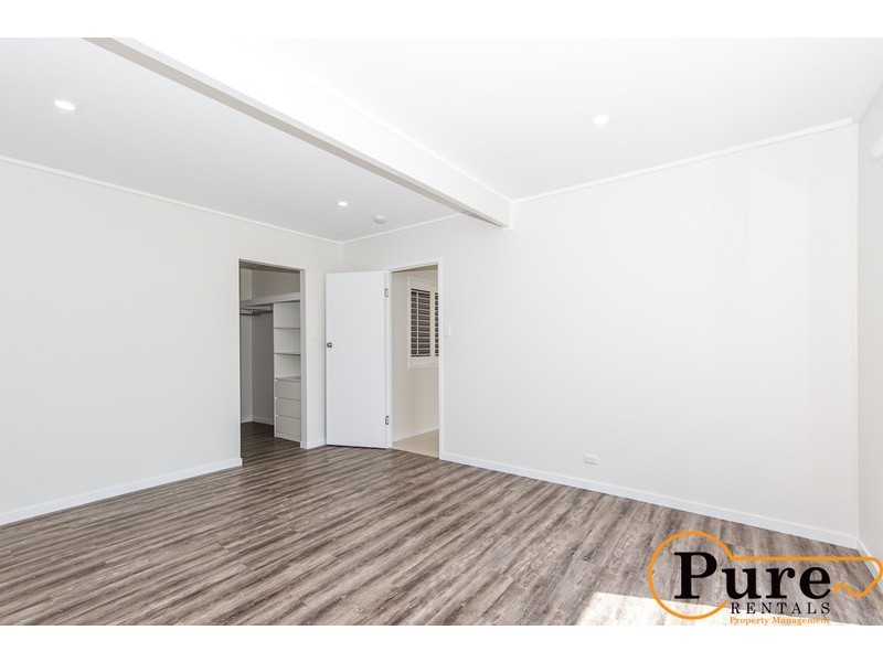 29 Moorfields Street, Fig Tree Pocket QLD 4069