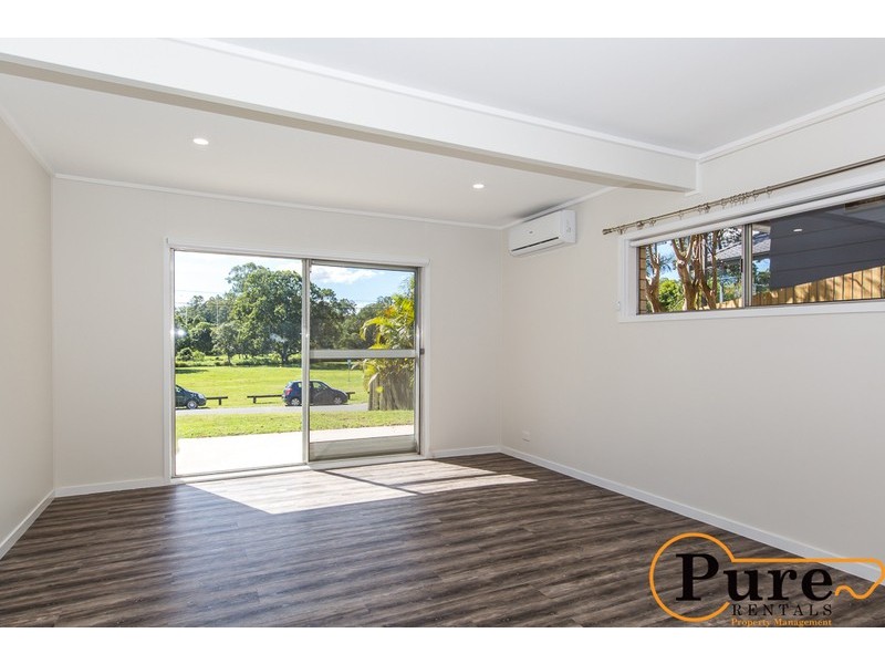 29 Moorfields Street, Fig Tree Pocket QLD 4069