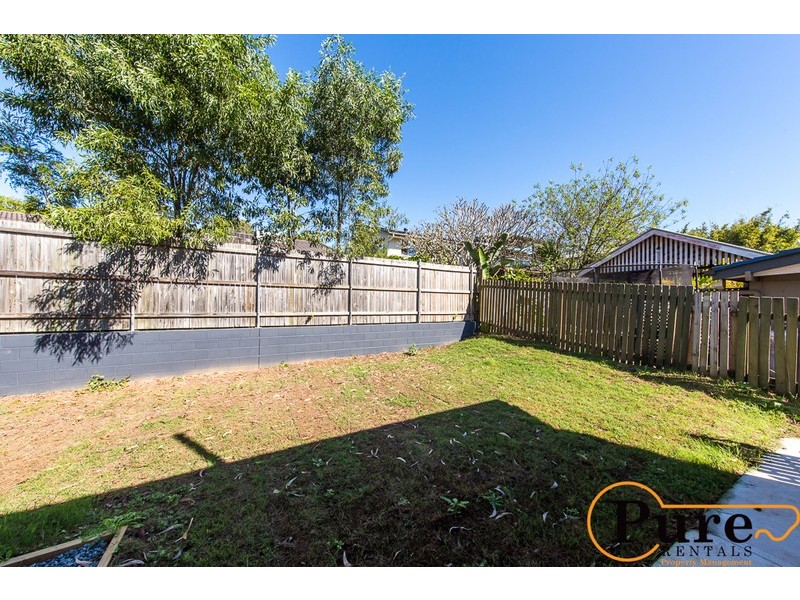 29 Moorfields Street, Fig Tree Pocket QLD 4069