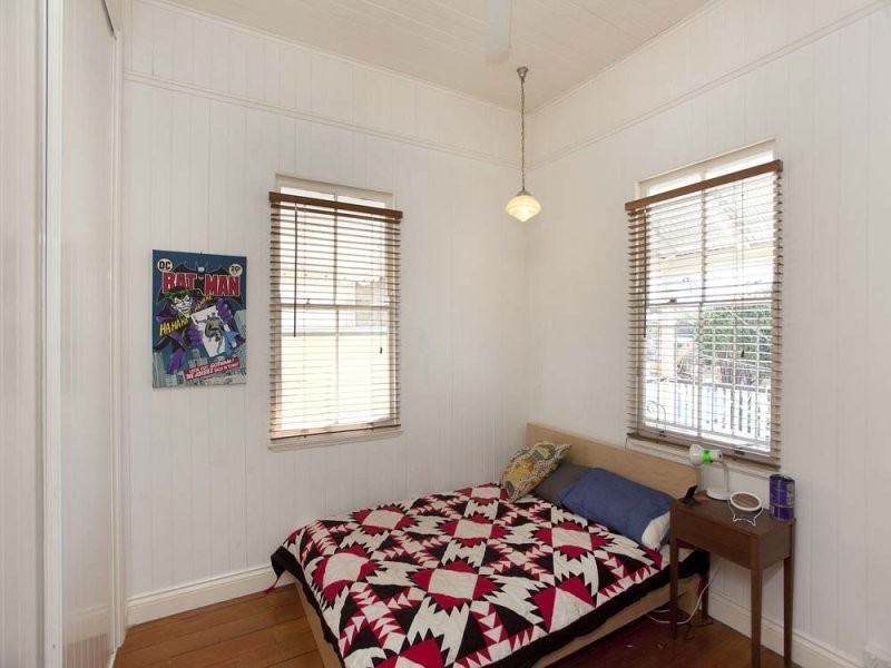 38 Taylor Street, Woolloongabba QLD 4102