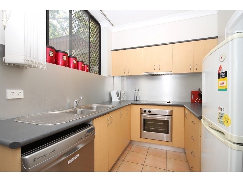 1/574 Kingsford Smith Drive, Hamilton QLD 4007