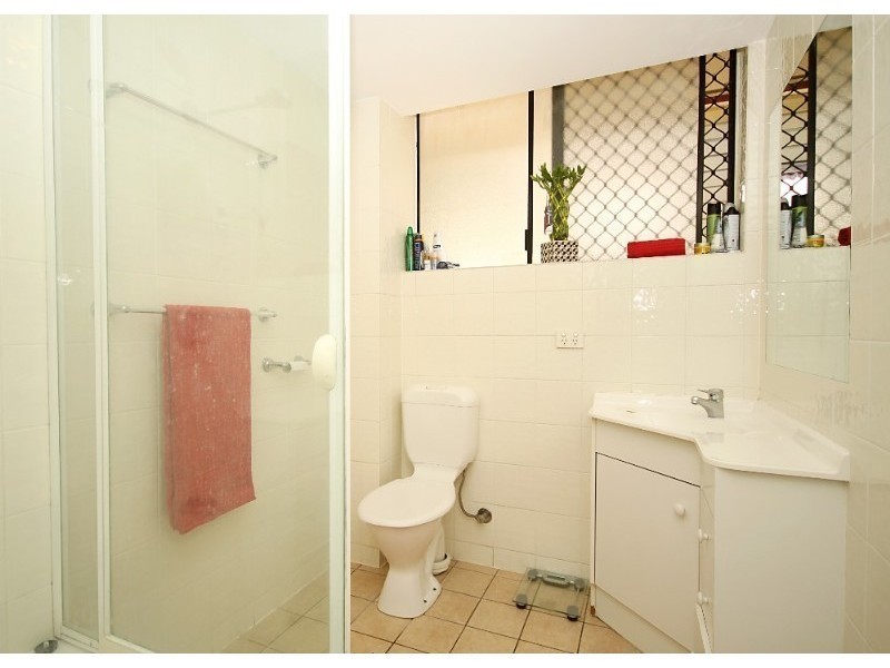 1/574 Kingsford Smith Drive, Hamilton QLD 4007