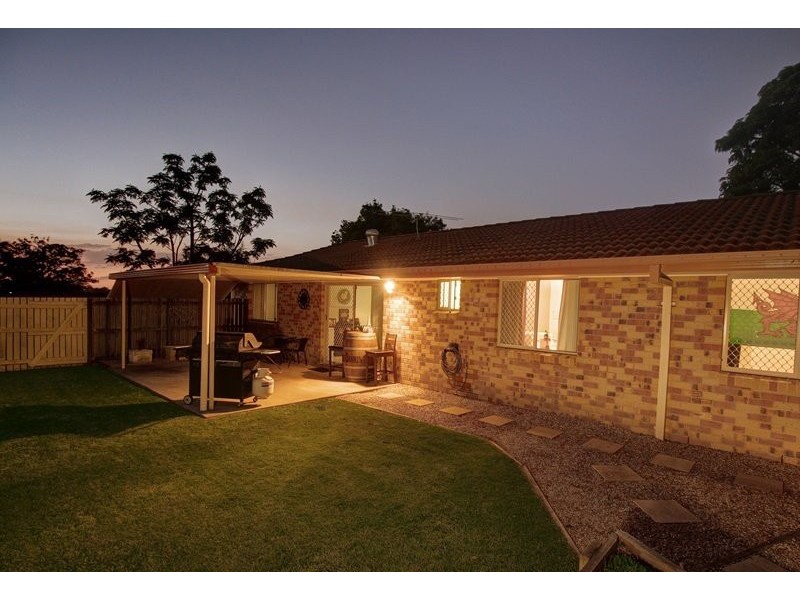 6 Bishop Court, Loganlea QLD 4131