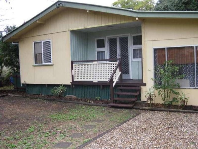 8 Kent Street, Kallangur QLD 4503