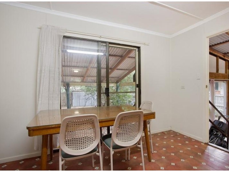 8 Kent Street, Kallangur QLD 4503