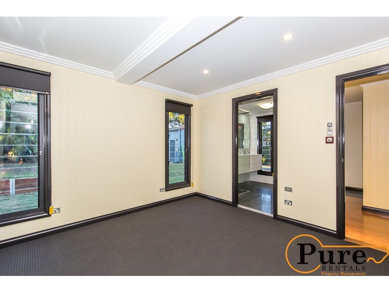 21 Green Terrace, Windsor QLD 4030