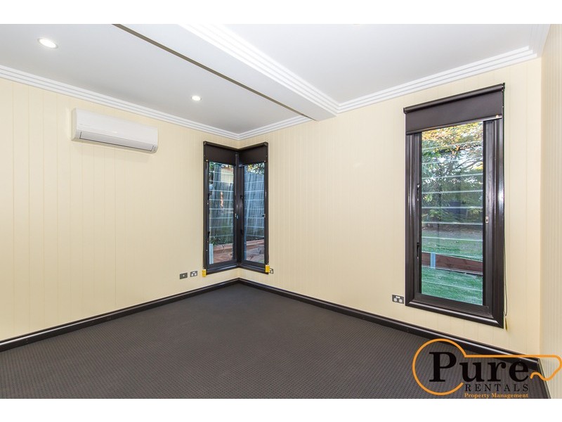 21 Green Terrace, Windsor QLD 4030