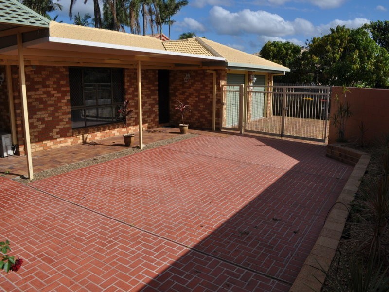 29 Warrigal Road, Runcorn QLD 4113