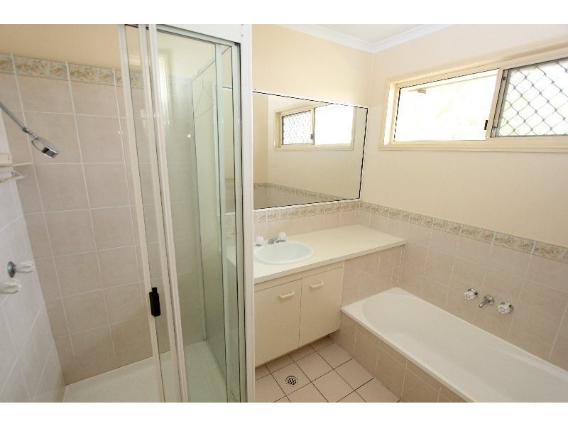 7/12 Bergin Street, Booval QLD 4304