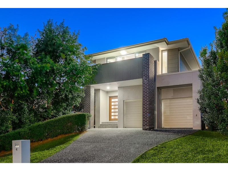 4 Crofton Street, Geebung QLD 4034