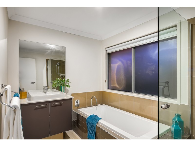 4 Crofton Street, Geebung QLD 4034