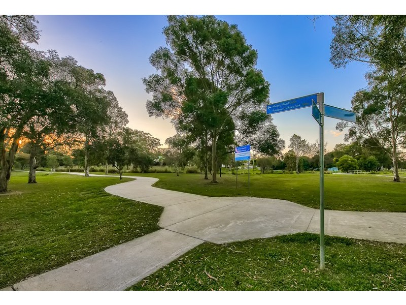 4 Crofton Street, Geebung QLD 4034