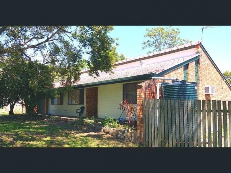 2 Langlo Street, Riverhills QLD 4074